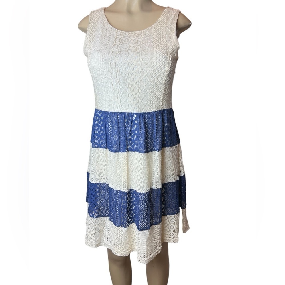 Hem and Thread Sleeveless A-Line Lace Midi Dress Blue and White Stripes Size M‌‌